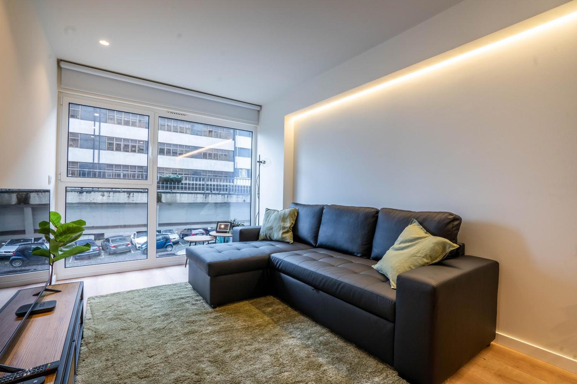 Trindade Bliss: 1Br W/ Free Parking By Lovelystay Porto Dış mekan fotoğraf