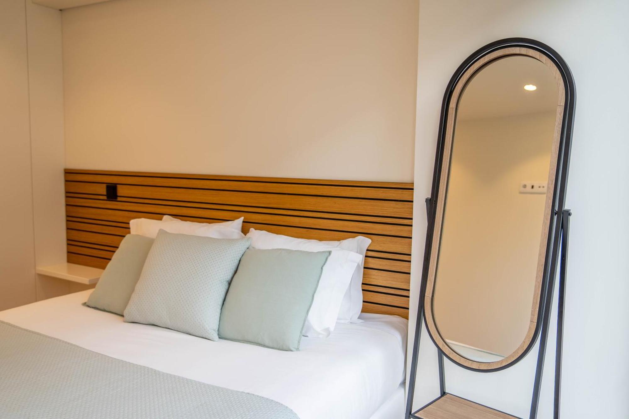 Trindade Bliss: 1Br W/ Free Parking By Lovelystay Porto Dış mekan fotoğraf