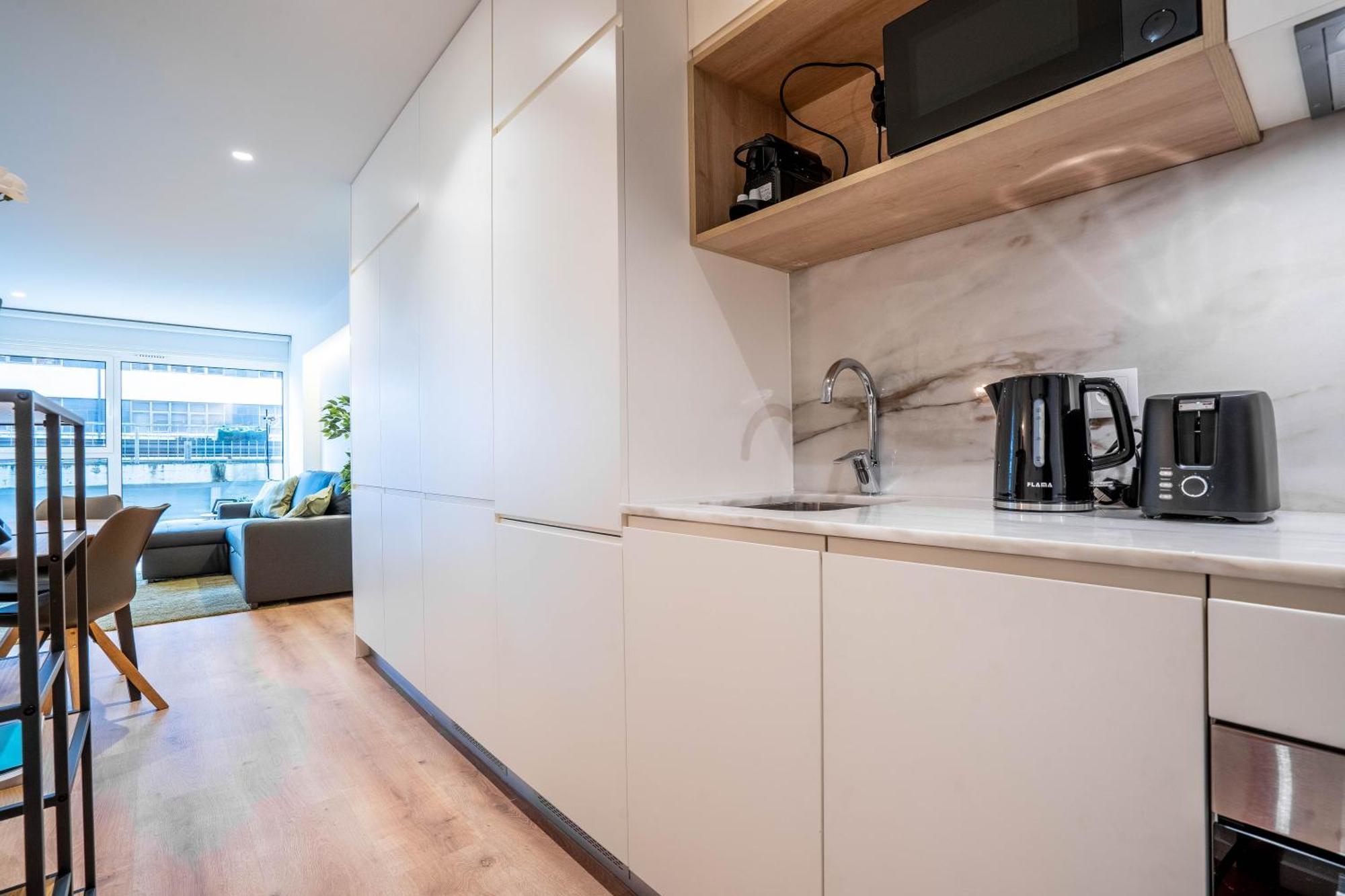 Trindade Bliss: 1Br W/ Free Parking By Lovelystay Porto Dış mekan fotoğraf